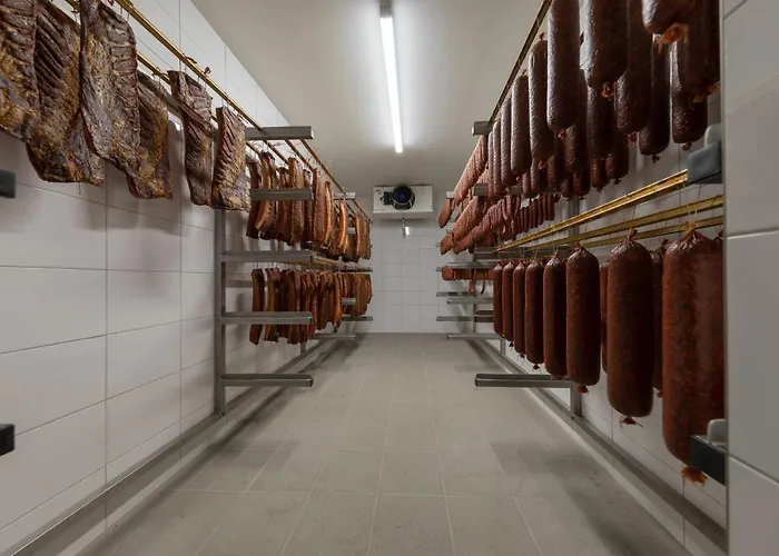 אורחן Tannen - Alm