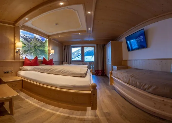 Tannen - Alm אורחן שטומרברג